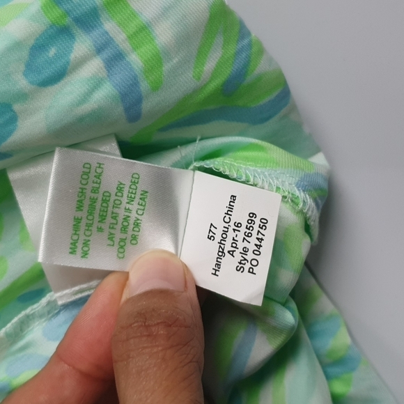 Lilly Pulitzer Deanna Casual Ocean print Romper - Picture 7 of 10